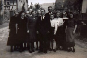 Familienbild aus den 1940 er Jahren